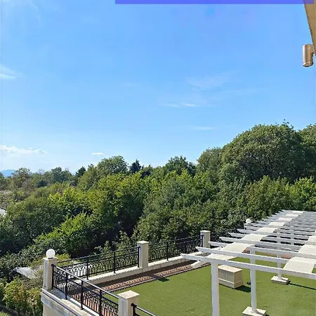 Private Super By Sea In ! Apartment