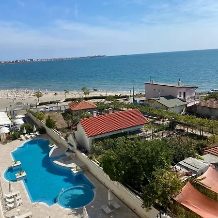 Private Super By Sea In ! Апартаменти Поморіє