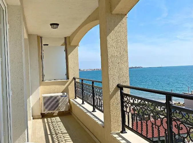 Private Super By Sea In ! Apartment *